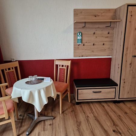 Hotel Weinhaus Am Stiftstor Treis-Karden Dış mekan fotoğraf