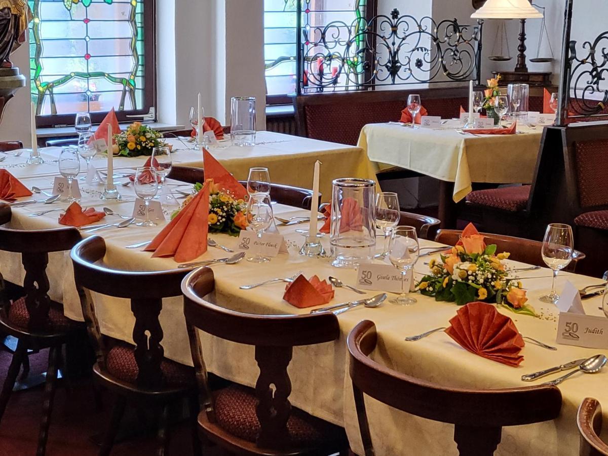 Hotel Weinhaus Am Stiftstor Treis-Karden Dış mekan fotoğraf