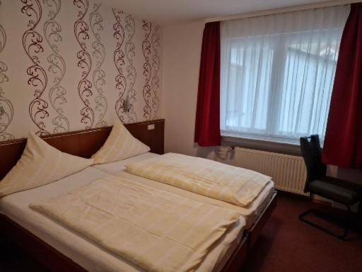 Hotel Weinhaus Am Stiftstor Treis-Karden Dış mekan fotoğraf