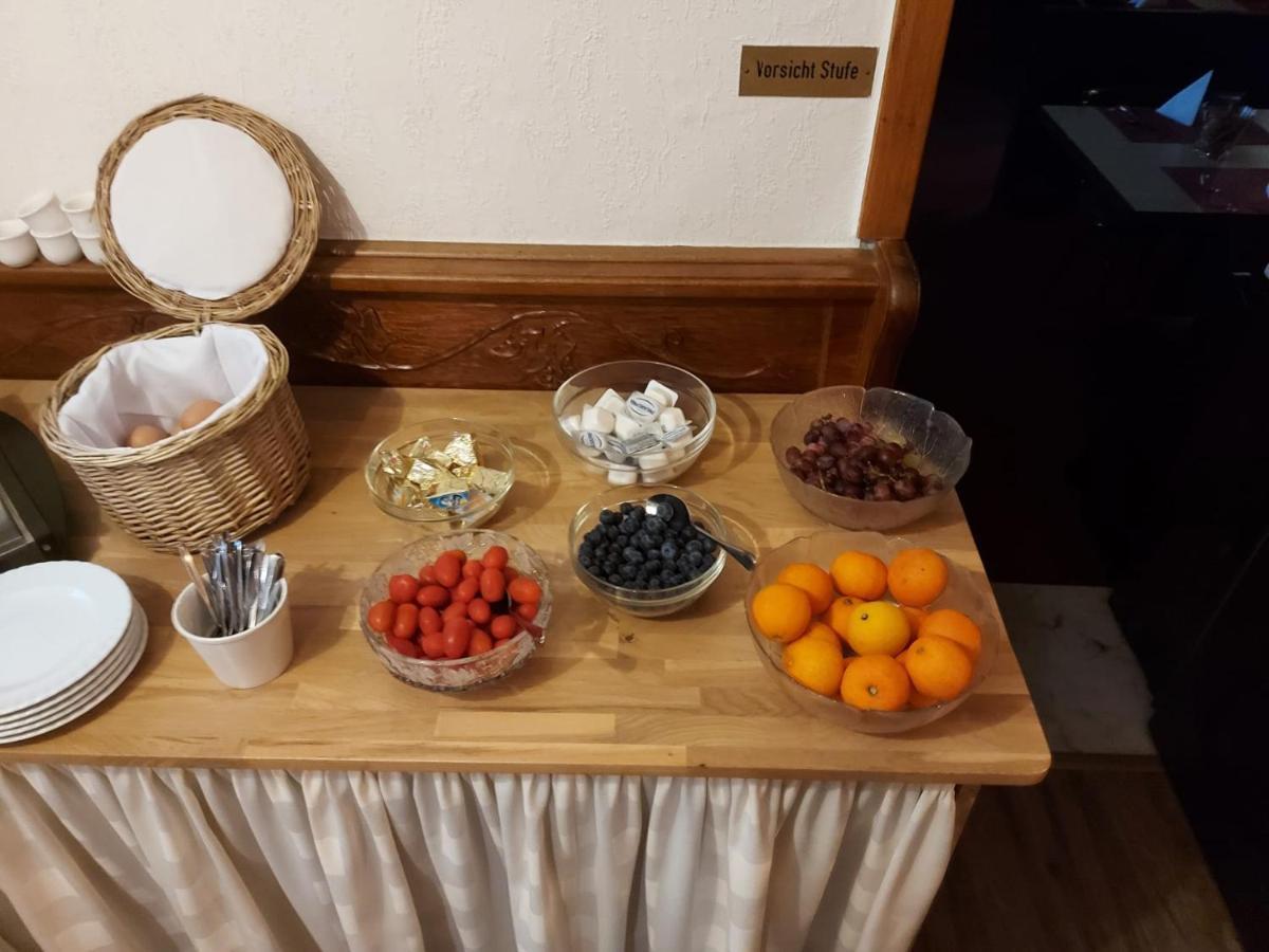Hotel Weinhaus Am Stiftstor Treis-Karden Dış mekan fotoğraf