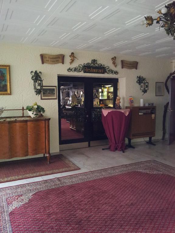 Hotel Weinhaus Am Stiftstor Treis-Karden Dış mekan fotoğraf