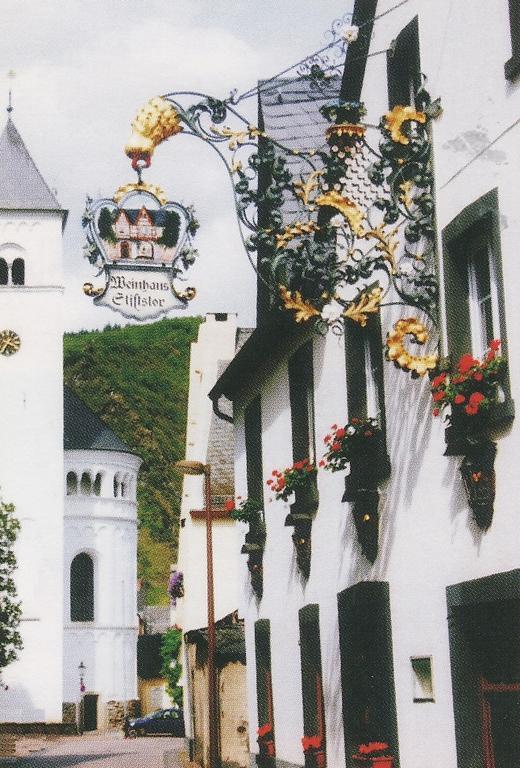 Hotel Weinhaus Am Stiftstor Treis-Karden Dış mekan fotoğraf